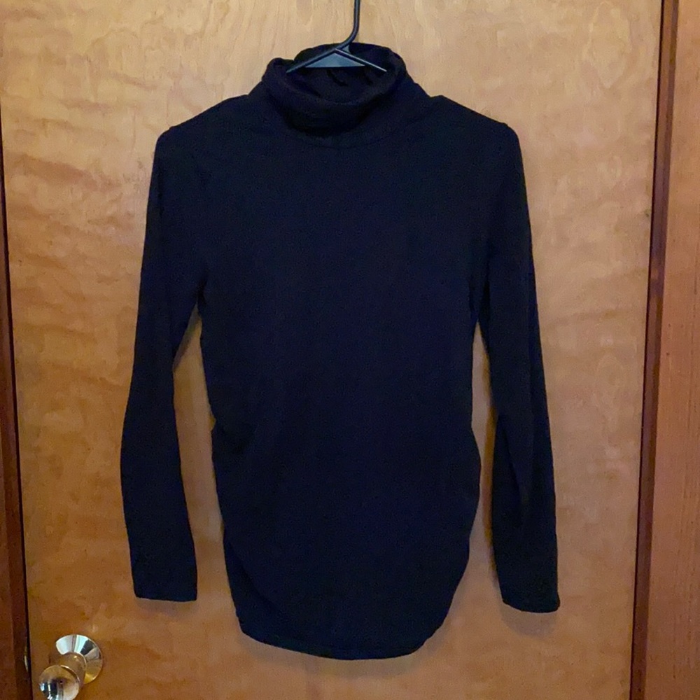 Isabel Maternity by Ingrid & Isabel turtleneck